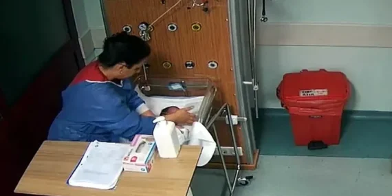 5 Günlük Bebeğin Hayatını Karartan Hemşire Hazel Dırık Bağrıyanık Hakim Karşısında
