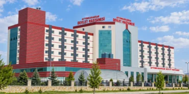 Afyonkarahisar Devlet Hastanesi'nde ikinci dalga operasyon: Doktor ve Tıbbi Sekreterler